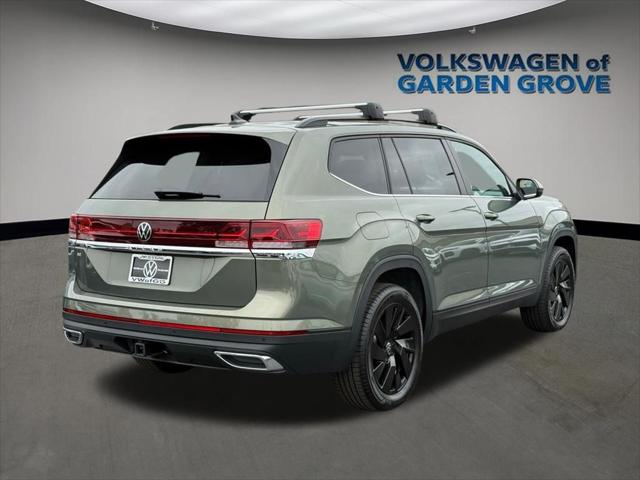 2026 Volkswagen Atlas SE with Technology