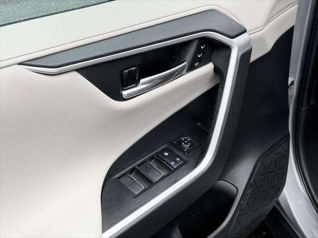 2022 Toyota RAV4 Hybrid Limited