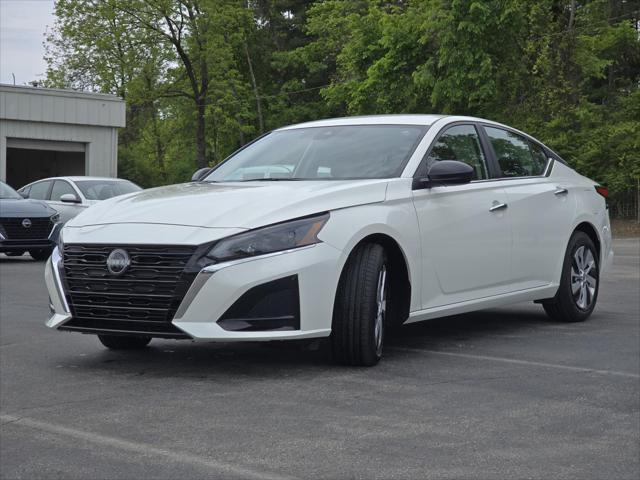 2025 Nissan Altima S FWD