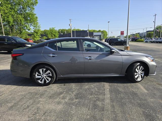 2025 Nissan Altima S FWD