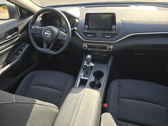 2025 Nissan Altima S FWD