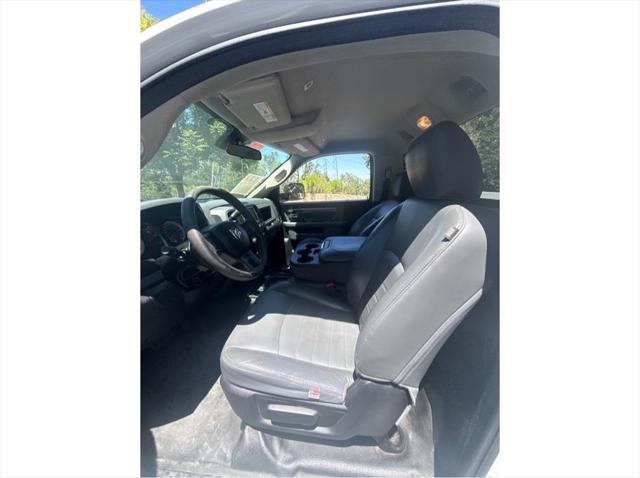 2017 Ram 3500 Tradesman Regular Cab 4x4 8' Box