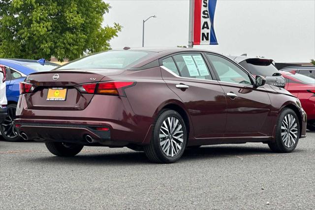 2024 Nissan Altima SV FWD