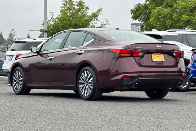 2024 Nissan Altima SV FWD