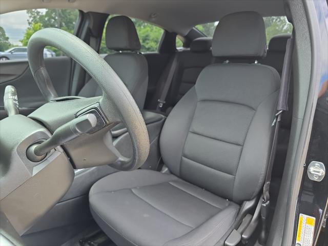 2025 Chevrolet Malibu FWD LS