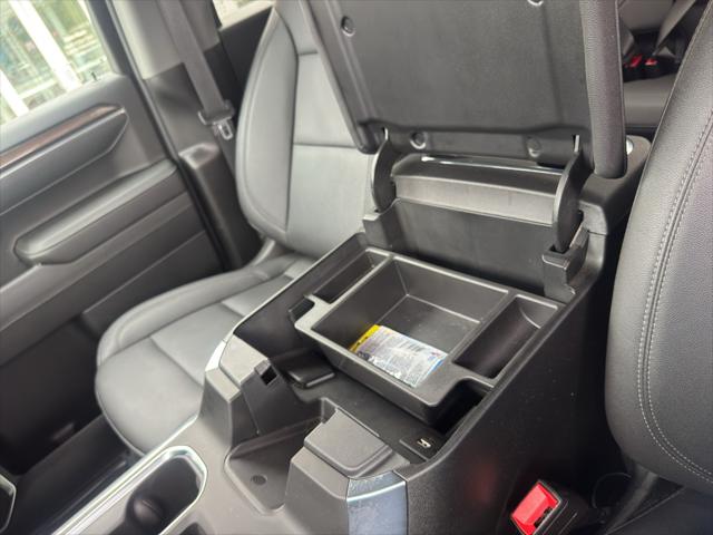 2023 Chevrolet Silverado 1500 4WD Crew Cab Short Bed RST