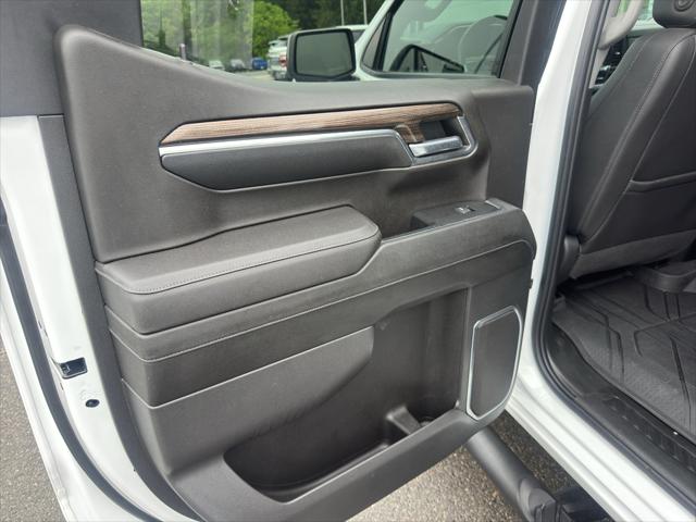 2023 Chevrolet Silverado 1500 4WD Crew Cab Short Bed RST