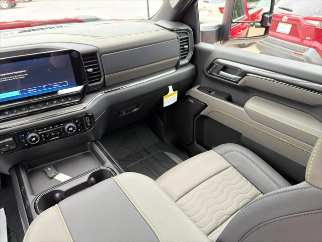 2026 Chevrolet Silverado 2500HD Crew Cab, Standard Bed, XR2, 4WD
