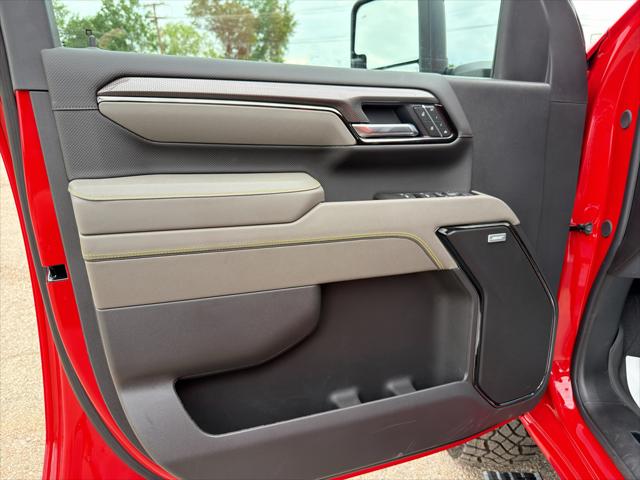 2026 Chevrolet Silverado 2500HD Crew Cab, Standard Bed, XR2, 4WD