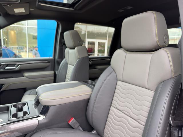 2026 Chevrolet Silverado 2500HD Crew Cab, Standard Bed, XR2, 4WD