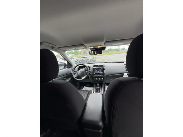 2026 Mitsubishi Outlander Sport 2.0 LE