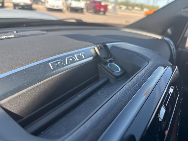 2026 Ram 3500 Laramie Crew Cab 4x4 8' Box