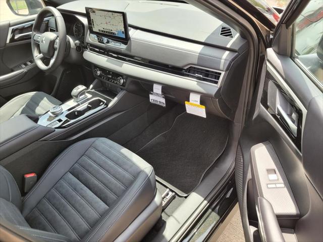 2026 Mitsubishi Outlander LE 1.5T S-AWC