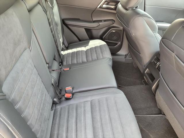 2026 Mitsubishi Outlander LE 1.5T S-AWC