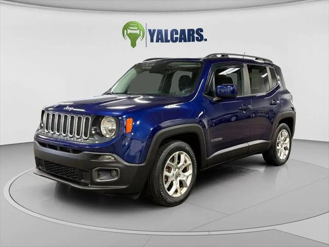 2017 Jeep Renegade Latitude FWD for sale in Salem, OH