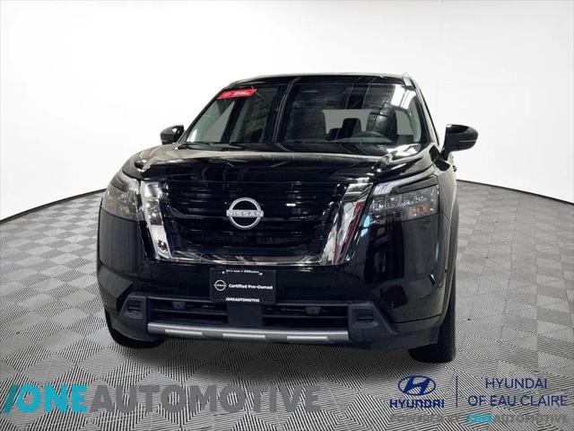 2025 Nissan Pathfinder SL 4WD for sale in Eau Claire, WI