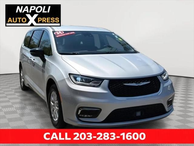 2024 Chrysler Pacifica Touring L for sale in Milford, CT