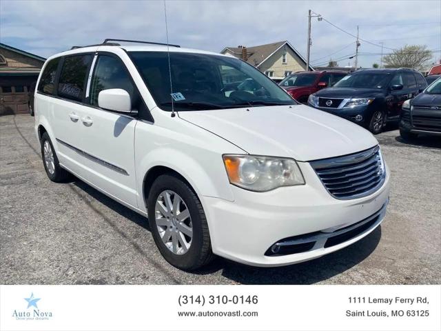2013 Chrysler Town & Country Touring for sale in St. Louis, MO