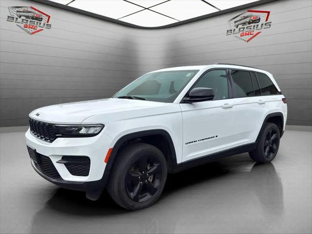 2023 Jeep Grand Cherokee Altitude 4x4 for sale in Branford, CT