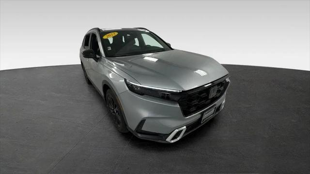 2023 Honda CR-V Hybrid Sport Touring for sale in Janesville, WI