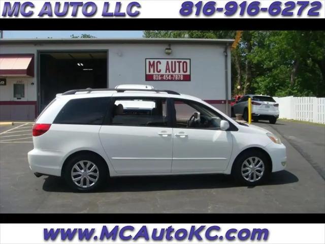 2005 Toyota Sienna XLE for sale in Kansas City, MO