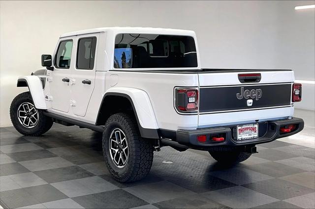 2026 Jeep Gladiator GLADIATOR SHADOW OPS 4X4 2026 Jeep Gladiator GLADIATOR SHADOW OPS 4X4