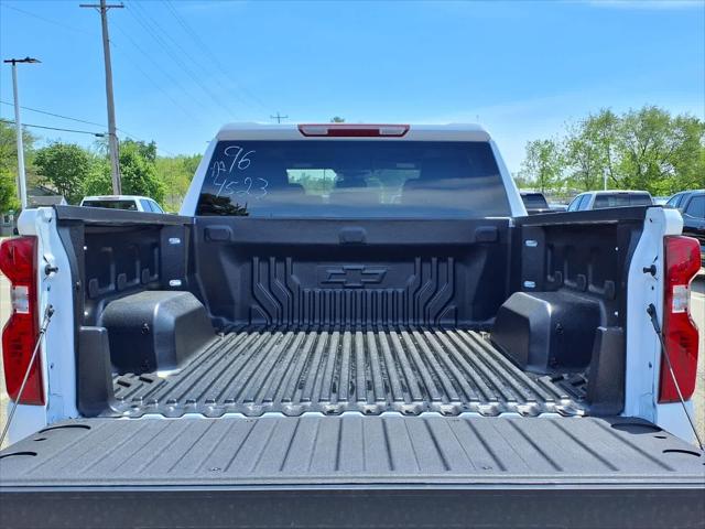 2026 Chevrolet Silverado 1500 4WD Crew Cab Short Bed LT with 2FL
