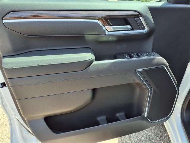 2026 Chevrolet Silverado 1500 4WD Crew Cab Short Bed LT with 2FL