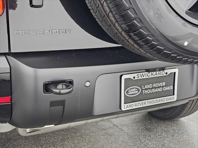 2026 Land Rover Defender P400 X-Dynamic SE