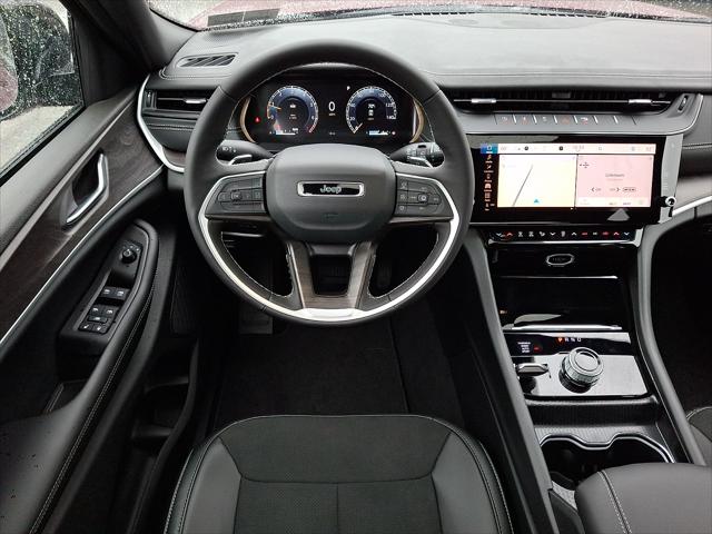 2026 Jeep Grand Cherokee L Altitude 4x4