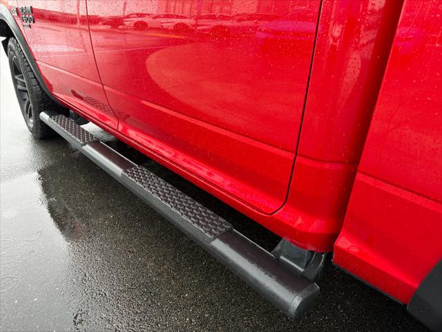 2022 Ram 1500 Classic Warlock Crew Cab 4x4 5'7" Box