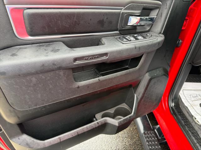 2022 Ram 1500 Classic Warlock Crew Cab 4x4 5'7" Box