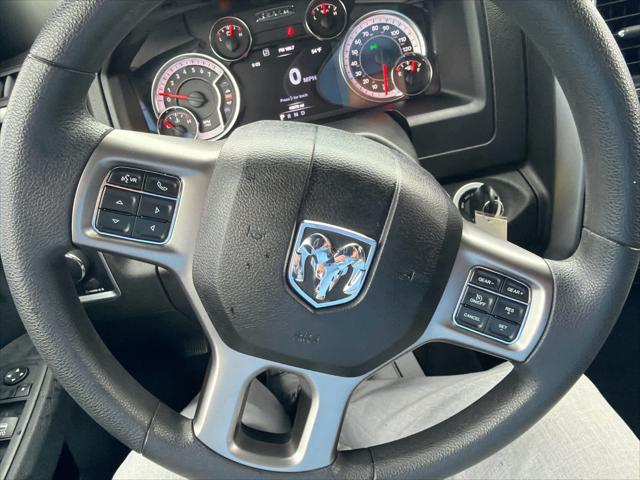 2022 Ram 1500 Classic Warlock Crew Cab 4x4 5'7" Box