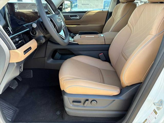 2026 INFINITI QX80 LUXE