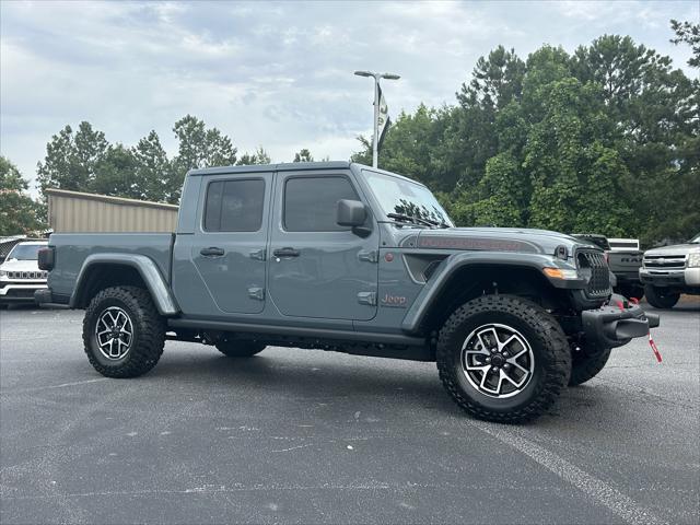 2026 Jeep Gladiator GLADIATOR SHADOW OPS 4X4