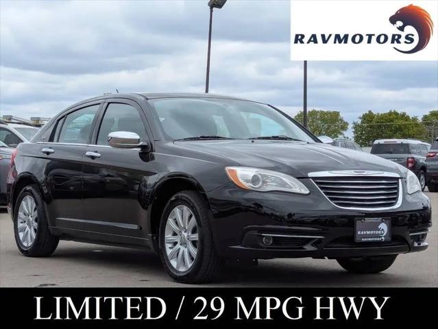 2013 Chrysler 200 Limited for sale in Burnsville, MN