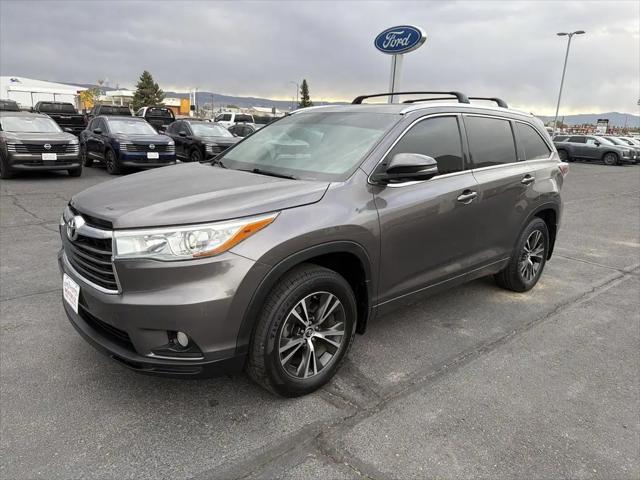 2016 Toyota Highlander XLE V6 for sale in Montrose, CO