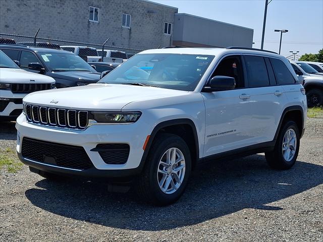 2026 Jeep Grand Cherokee GRAND CHEROKEE LAREDO X 4X4