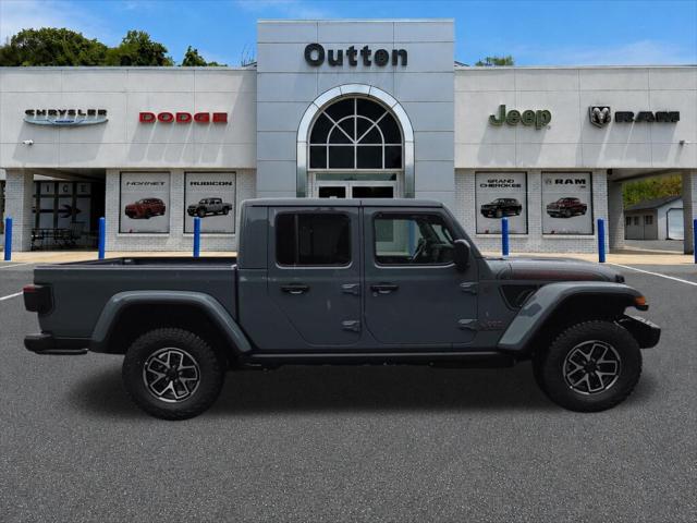 2026 Jeep Gladiator GLADIATOR SHADOW OPS 4X4 2026 Jeep Gladiator GLADIATOR SHADOW OPS 4X4