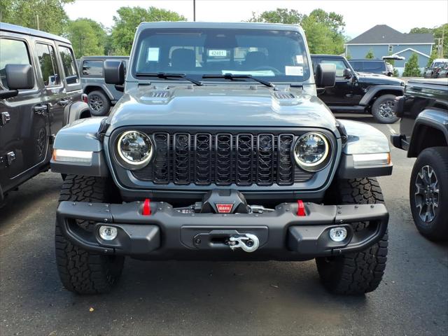 2026 Jeep Gladiator GLADIATOR SHADOW OPS 4X4 2026 Jeep Gladiator GLADIATOR SHADOW OPS 4X4