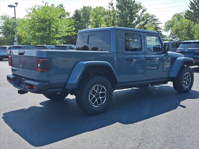 2026 Jeep Gladiator GLADIATOR SHADOW OPS 4X4 2026 Jeep Gladiator GLADIATOR SHADOW OPS 4X4