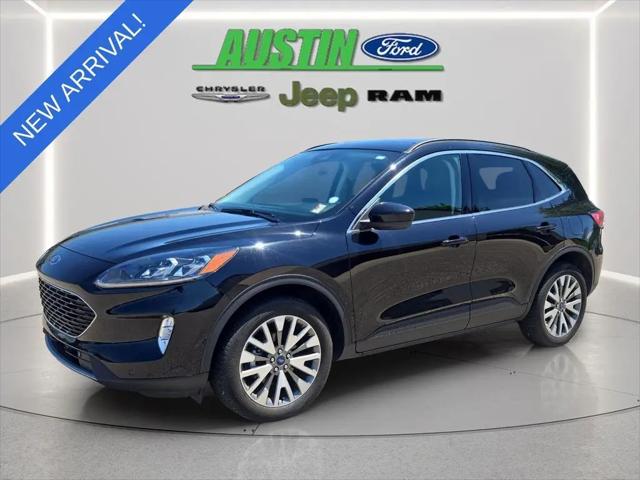 2022 Ford Escape Titanium for sale in Austin, MN