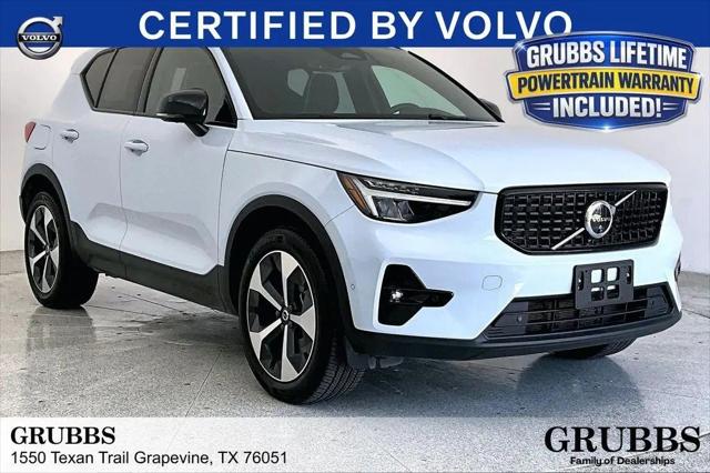2025 Volvo XC40 B5 Plus Dark Theme for sale in Grapevine, TX