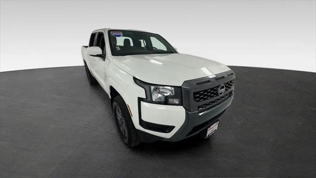 2025 Nissan Frontier Crew Cab SV 4x4 for sale in Janesville, WI