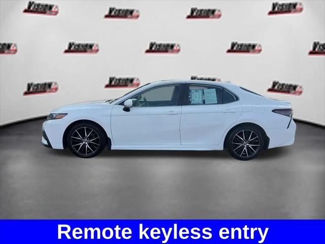 2023 Toyota Camry SE AWD
