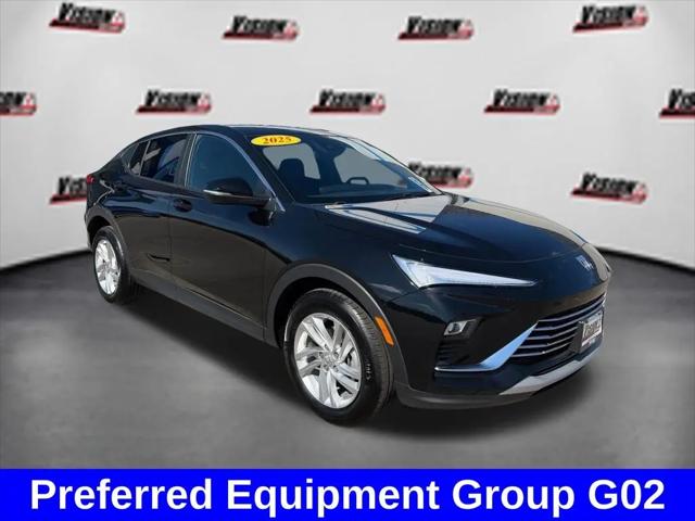 2025 Buick NV Preferred FWD