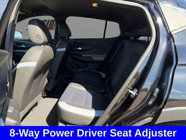 2025 Buick NV Preferred FWD