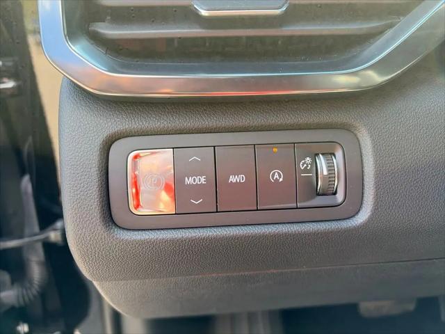 2024 GMC Acadia AWD AT4
