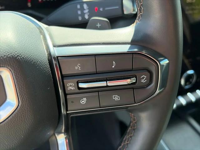 2024 GMC Acadia AWD AT4
