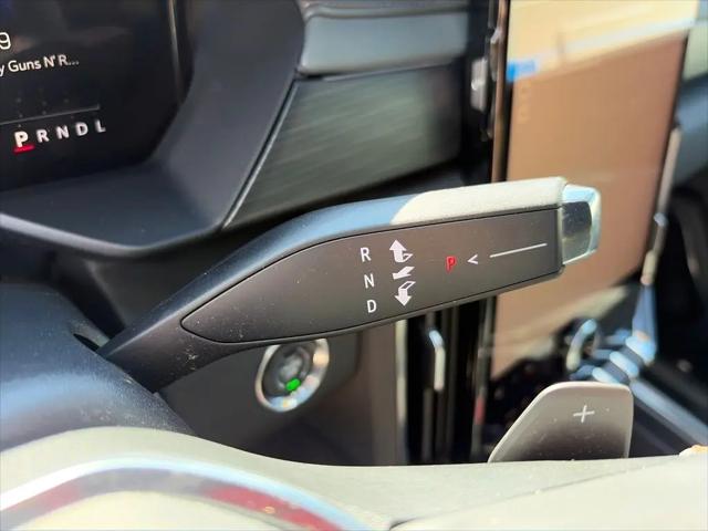 2024 GMC Acadia AWD AT4